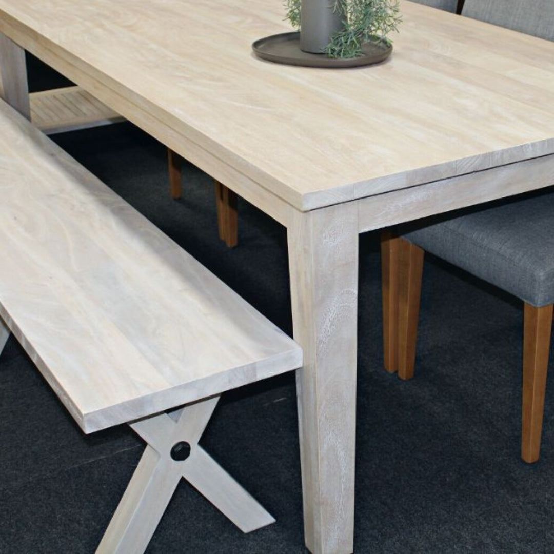 Hampton Dining Table