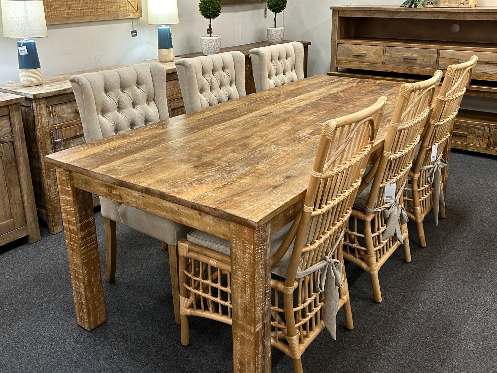 Viva Dining Table Vintage White