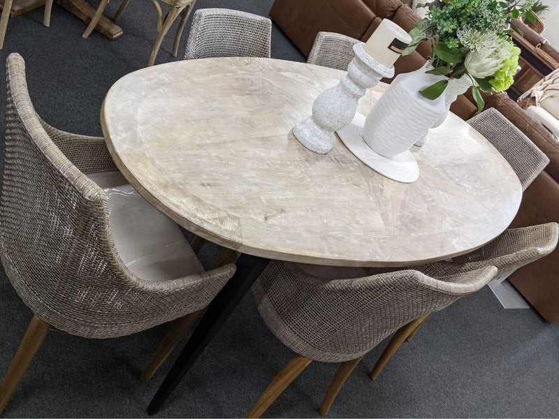 Star Top Dining Table