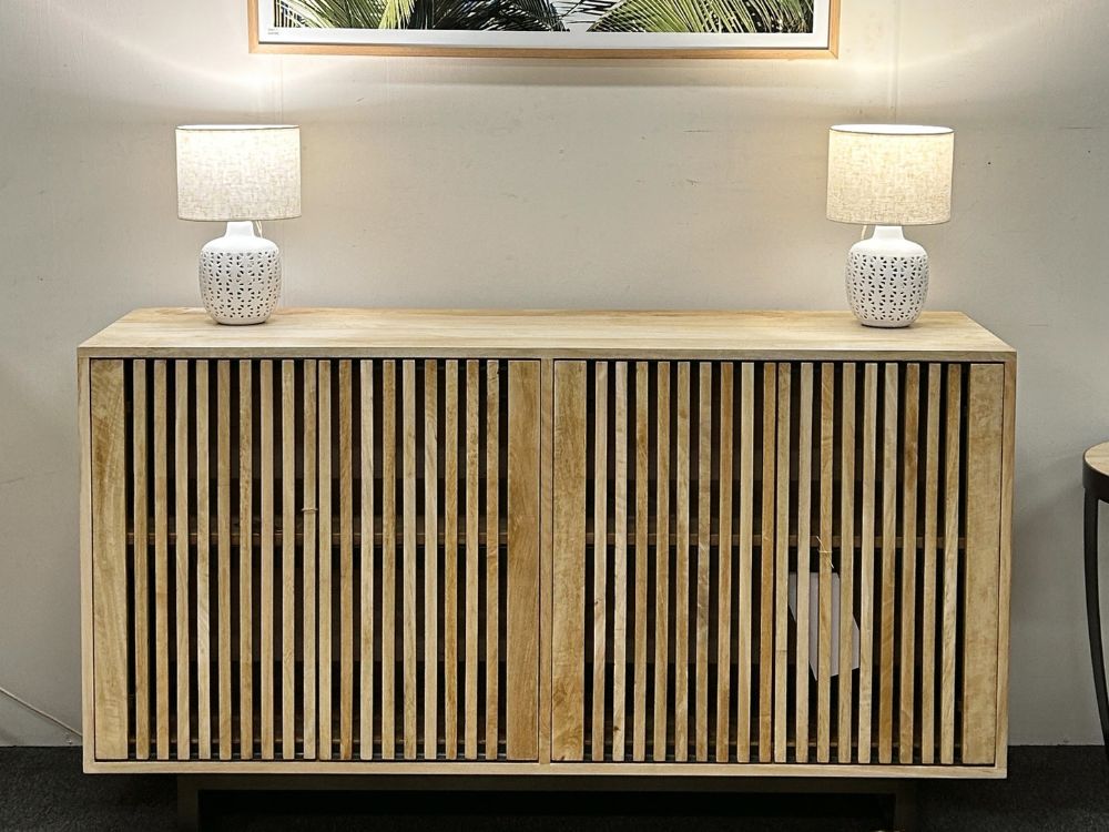 Linier 4 Door Buffet
